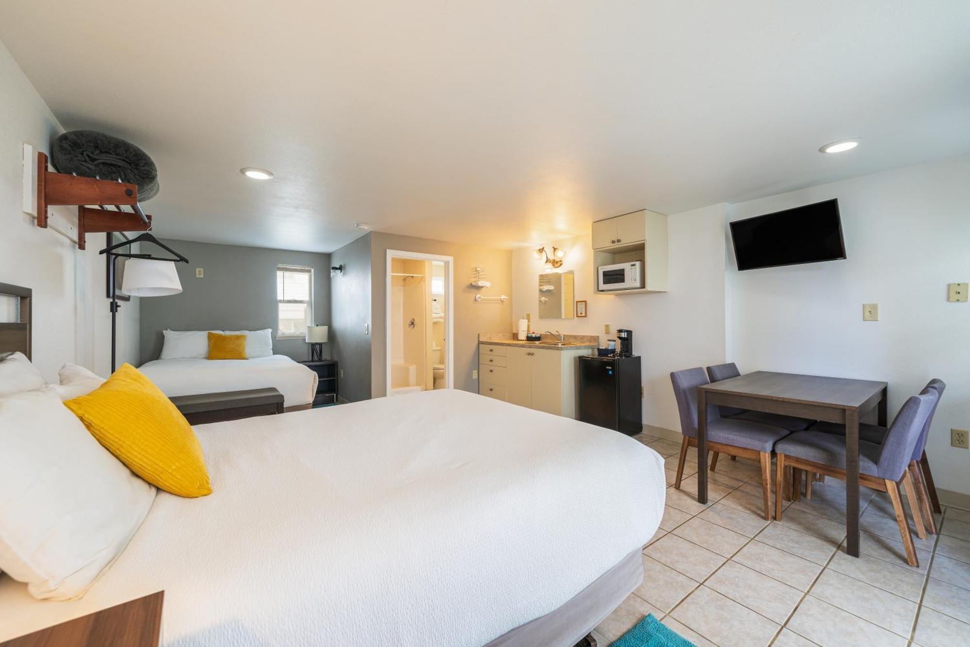 Riverwalk Inn Chelan Εξωτερικό φωτογραφία